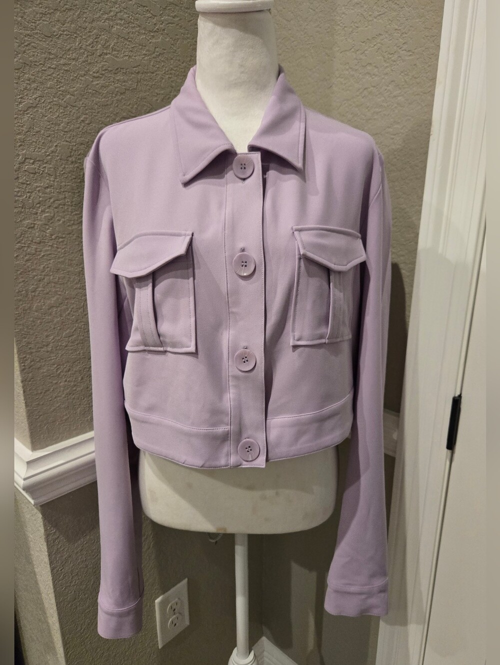 Forever 21 Cropped Jacket, Size XL